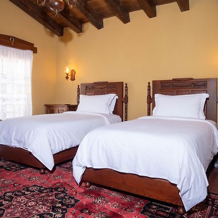 Vila Ebel Hotel Pool & Spa Korce Ngoại thất bức ảnh